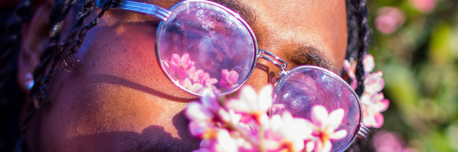KoolleoLove's profile banner image