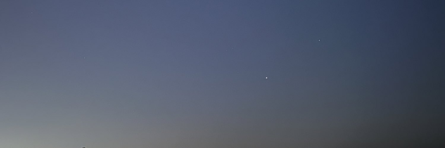 xulianap_'s profile banner image