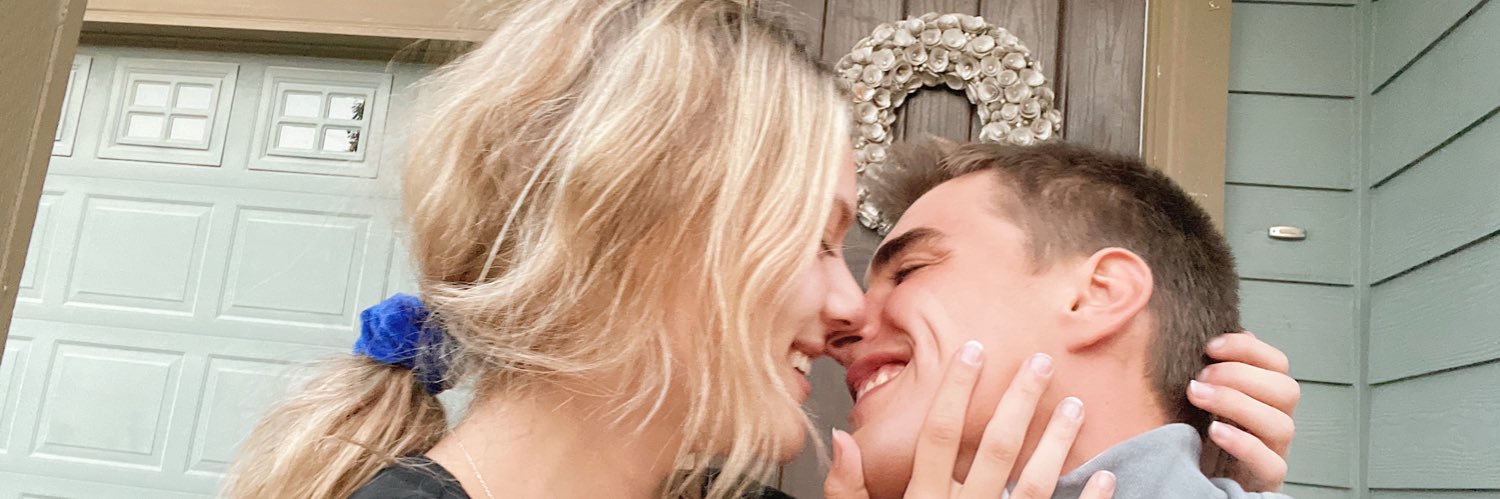 ChloeSandberg's profile banner image