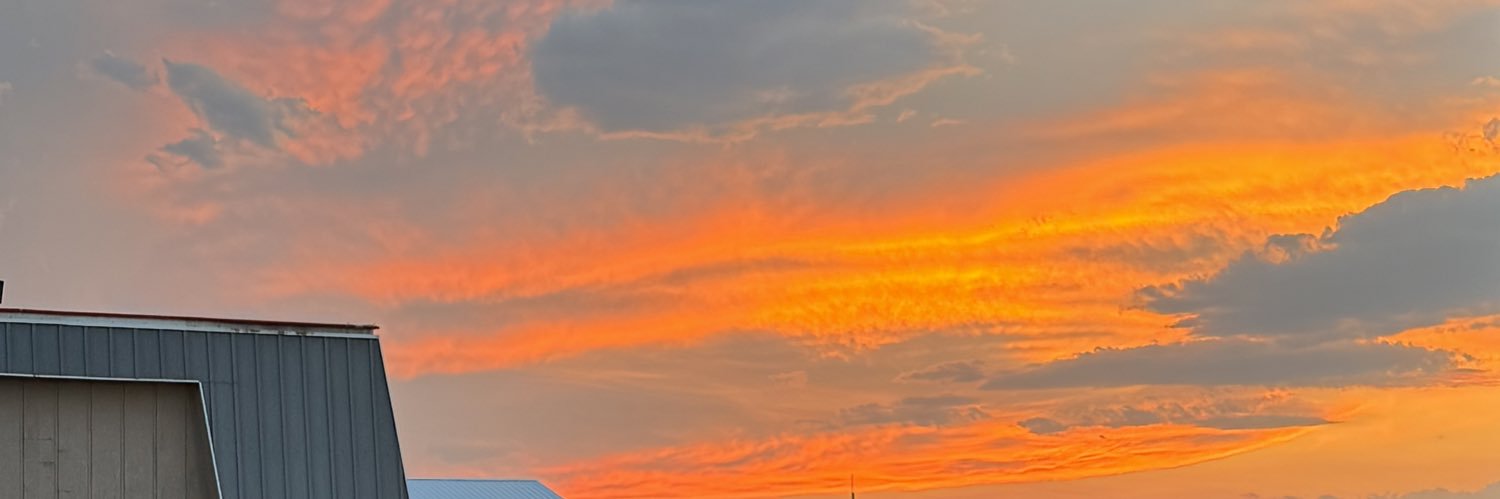 khilimatee's profile banner image