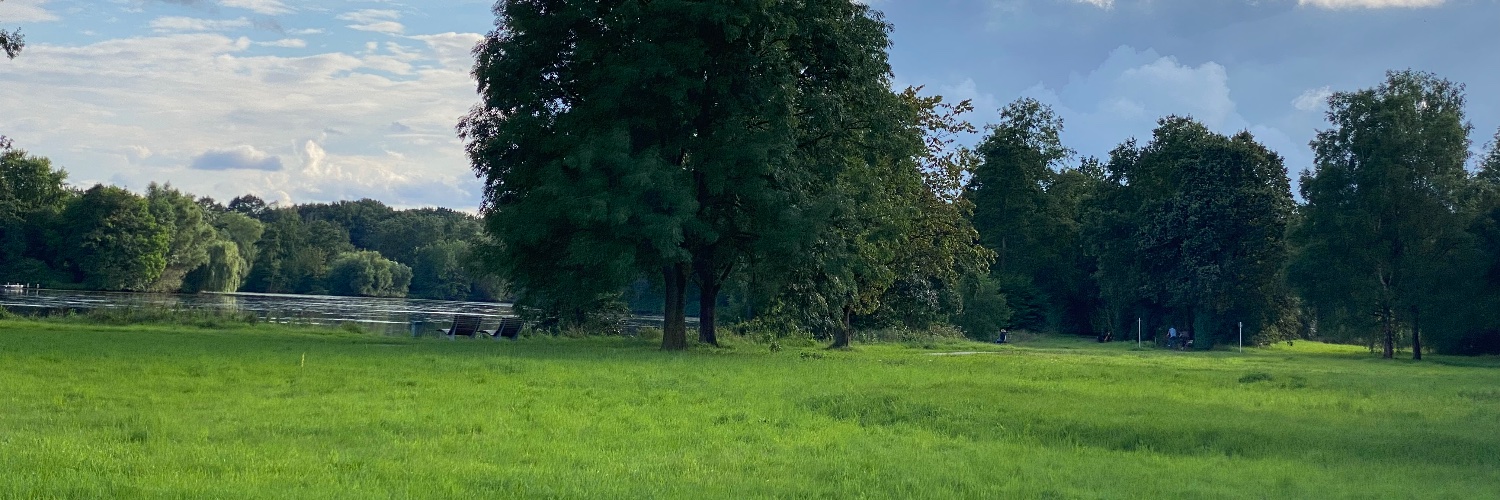 cassandra_oro's profile banner image