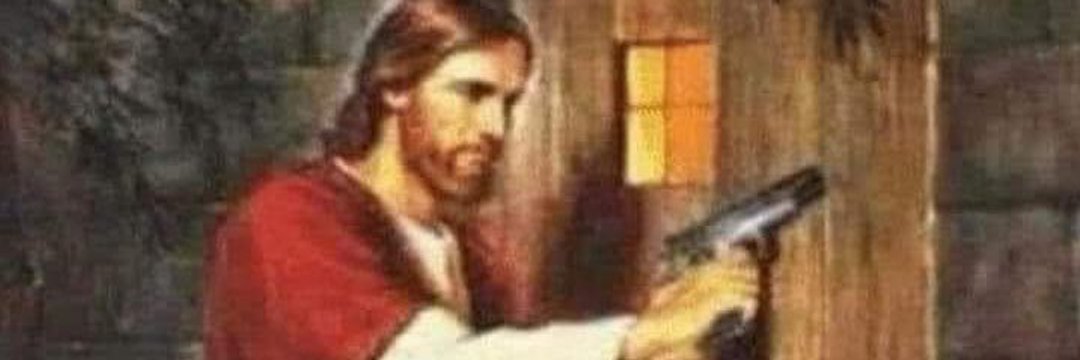 uno com escada no teto ★彡 𓆏 ≛≣ banner