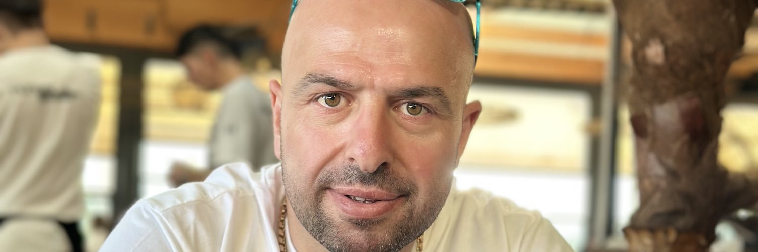 alazkurt's profile banner image
