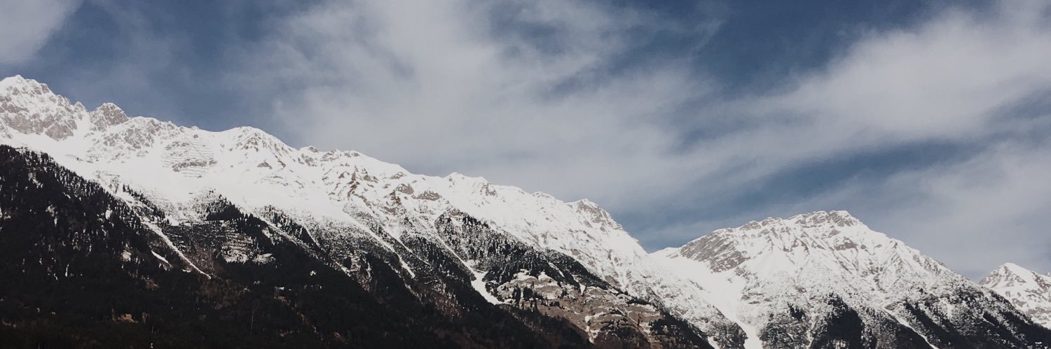mariahhenryy's profile banner image