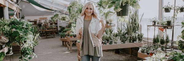 rose_remington Profile Banner