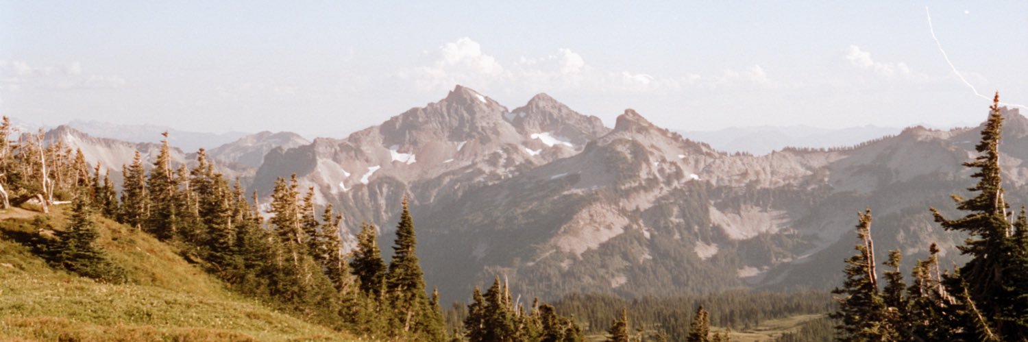 evanmora_'s profile banner image