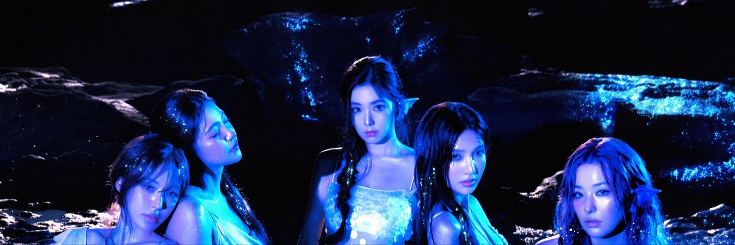 bluemingluvpoem's profile banner image
