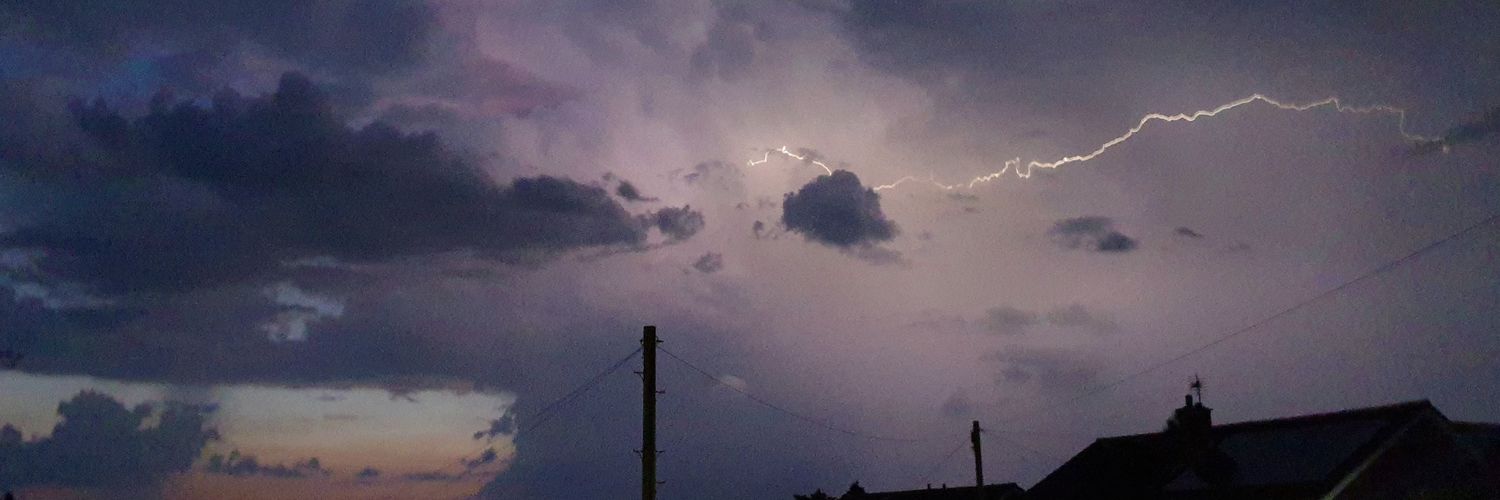 b_castle1985's profile banner image