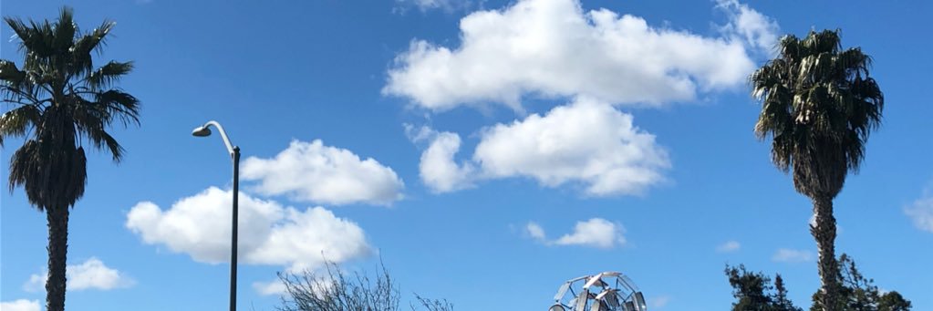 noemicuin's profile banner image