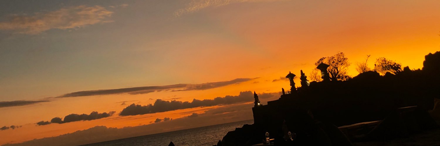 prastiwida's profile banner image