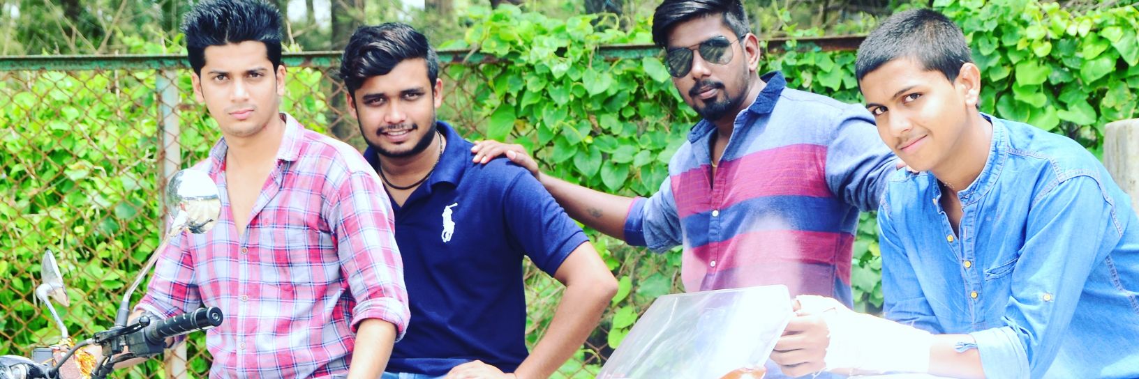 solanki_avesh's profile banner image