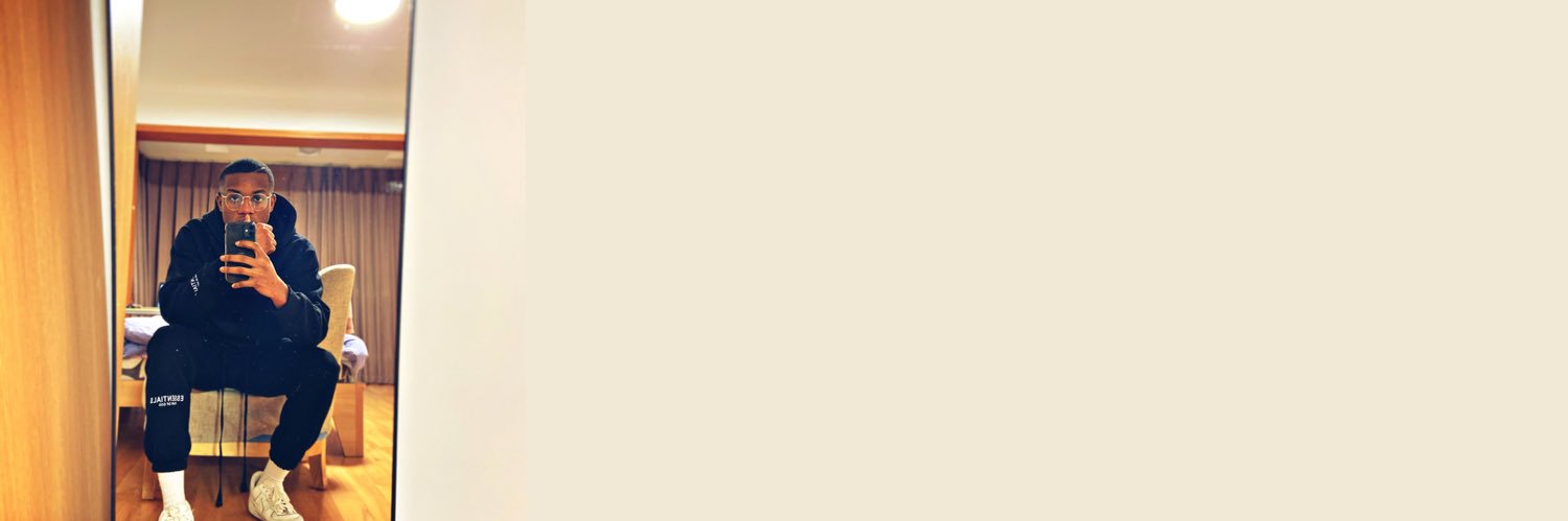 enmohh's profile banner image