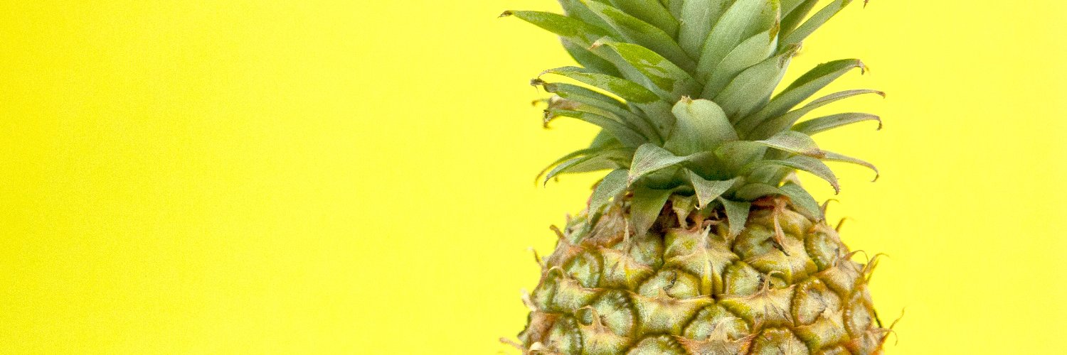 MiriamDotCom's profile banner image