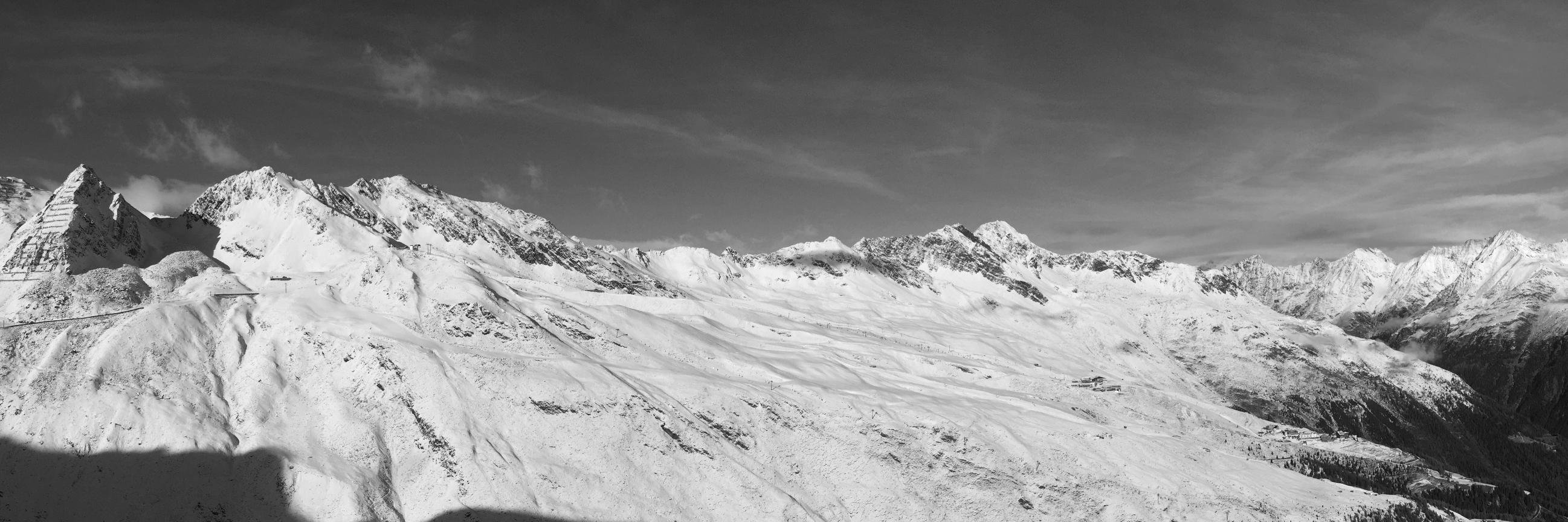 Sebastian Feldmann banner