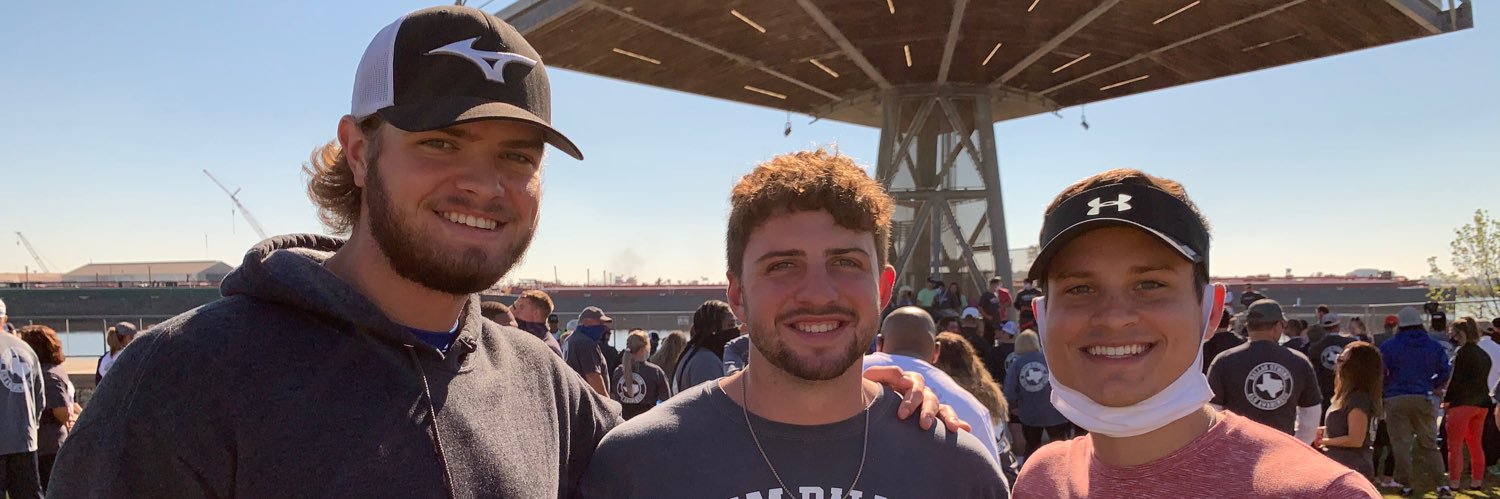 jbeesonn's profile banner image