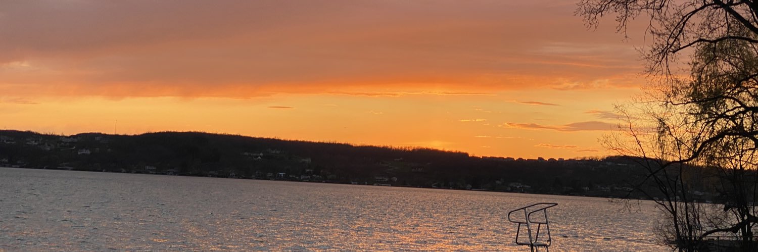 eshottinger's profile banner image