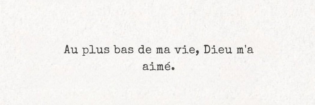 La reine mère ya palais 🌹. banner