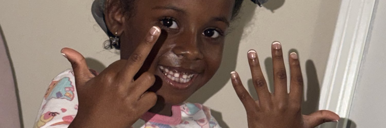 luvbeingcandice's profile banner image