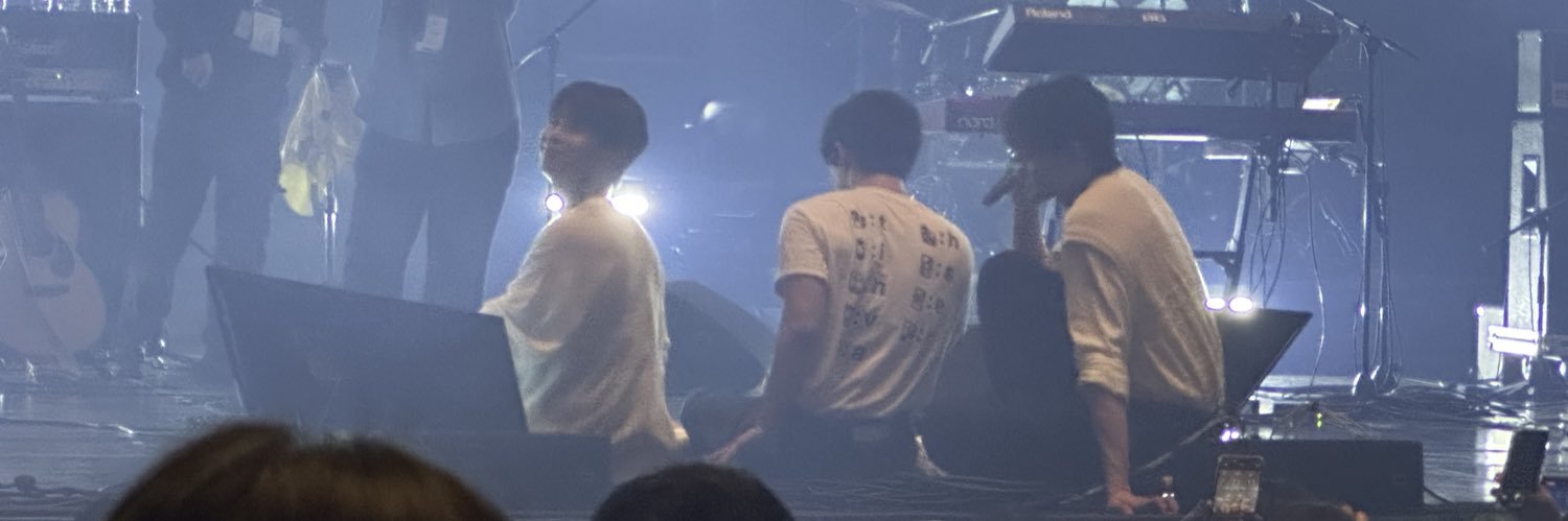 왈루 |첫콘L| banner