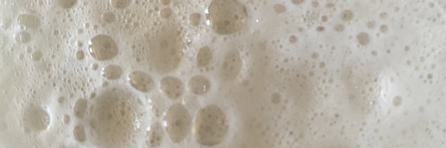 claurdinha's profile banner image