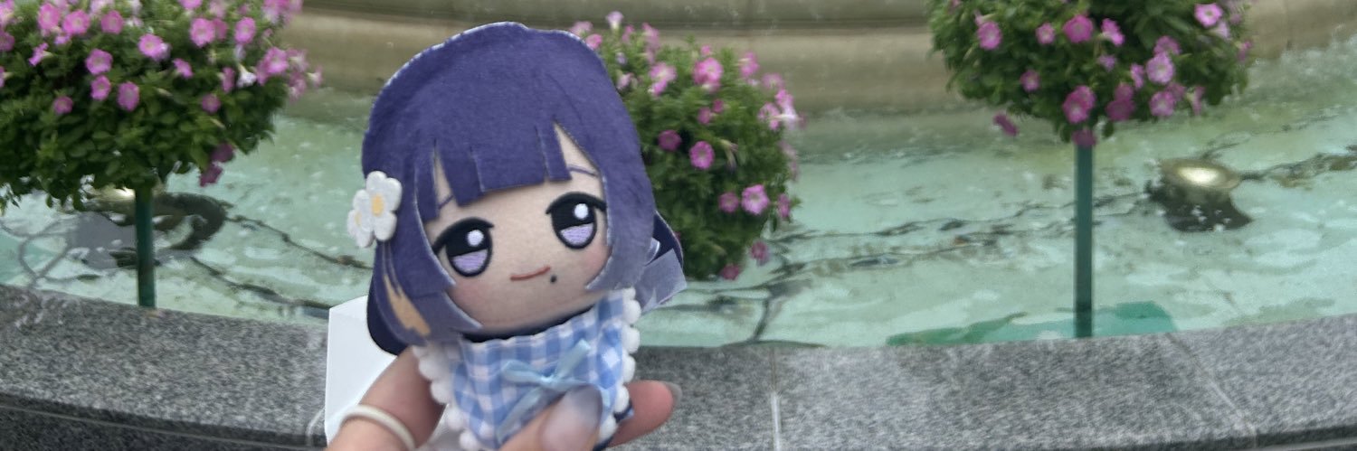 twinkle_lucky's profile banner image