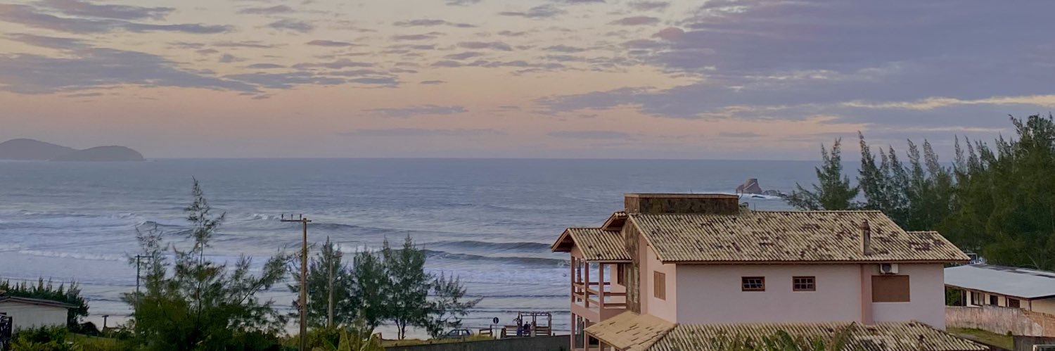 CarlosReynaud_'s profile banner image