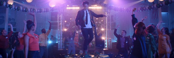 Ben Schwartz Profile Banner