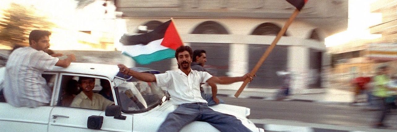 أبو ليلى banner