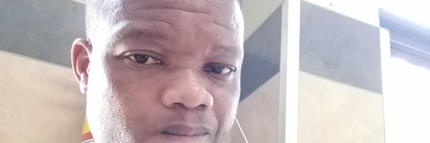msanele112's profile banner image