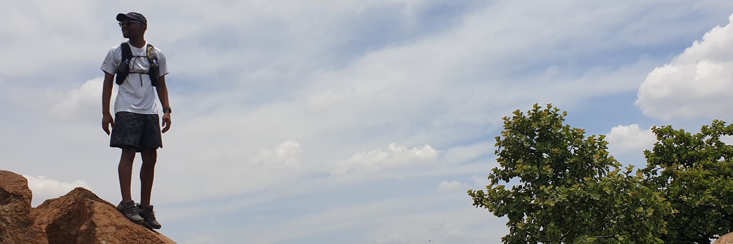 mthoencube's profile banner image