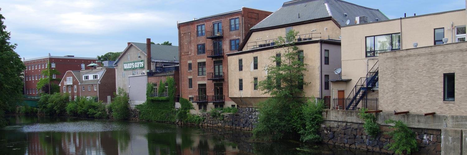 MedfordSquare's profile banner image
