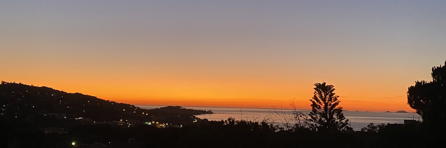 LPoitoux's profile banner image