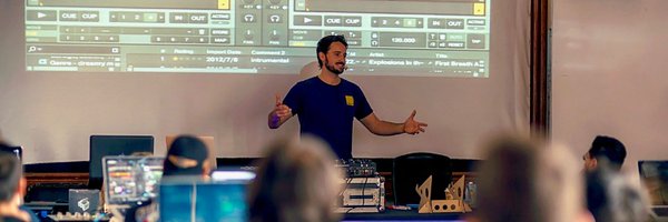 eangolden Profile Banner