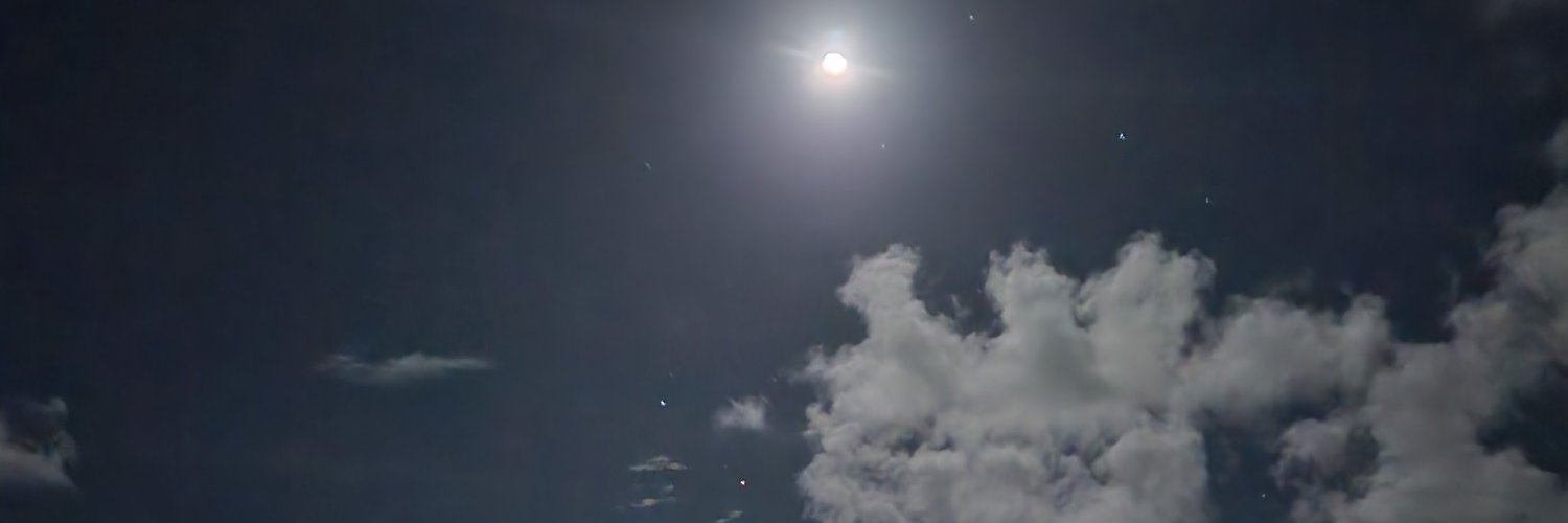 luisbernardo86's profile banner image