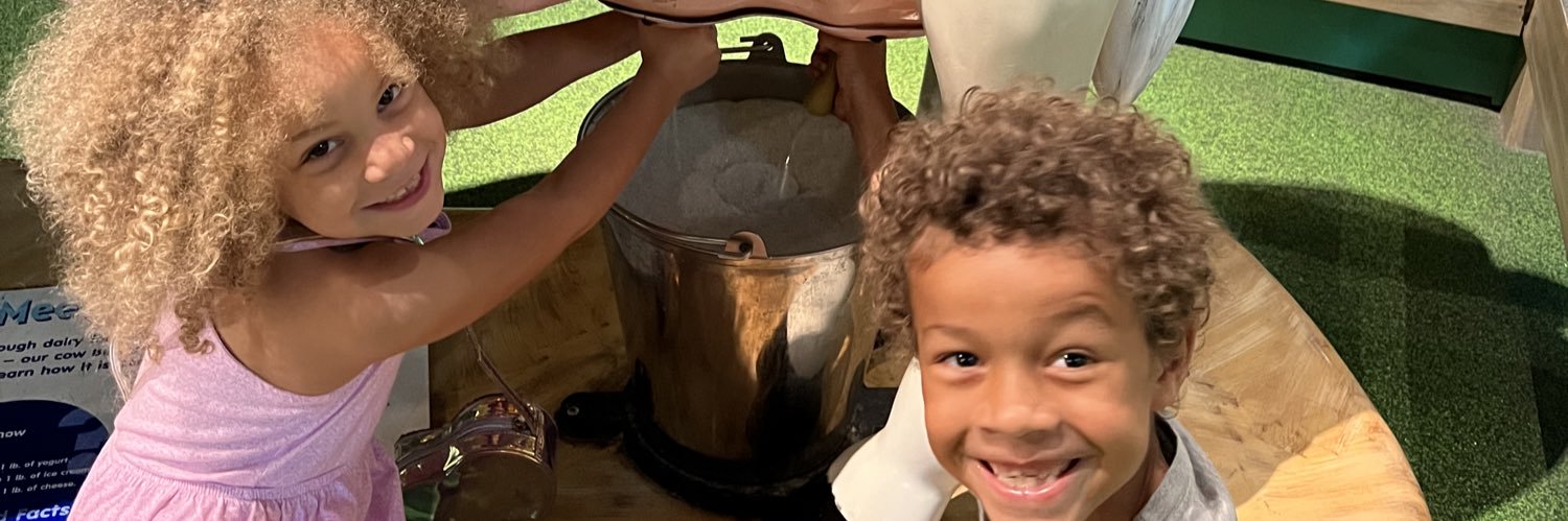 iamkinglil's profile banner image