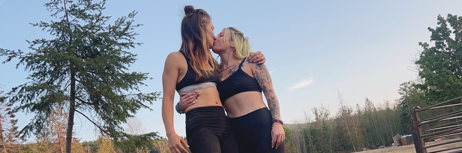 Chrissy Chambers ✨🏳️‍🌈 banner