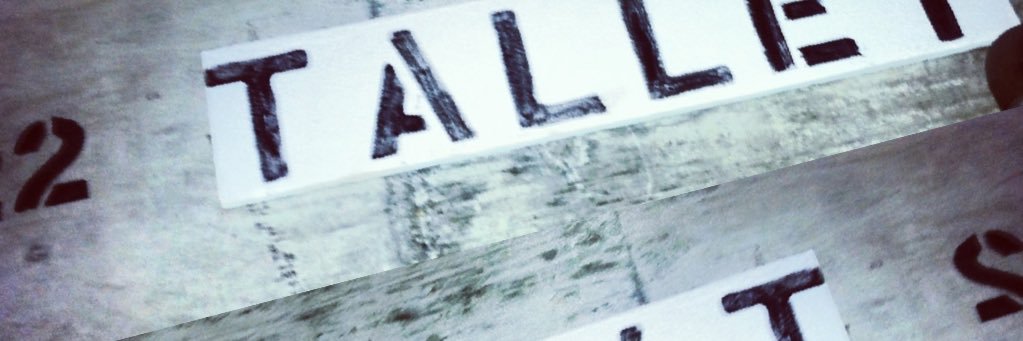 👑Queenshit. banner