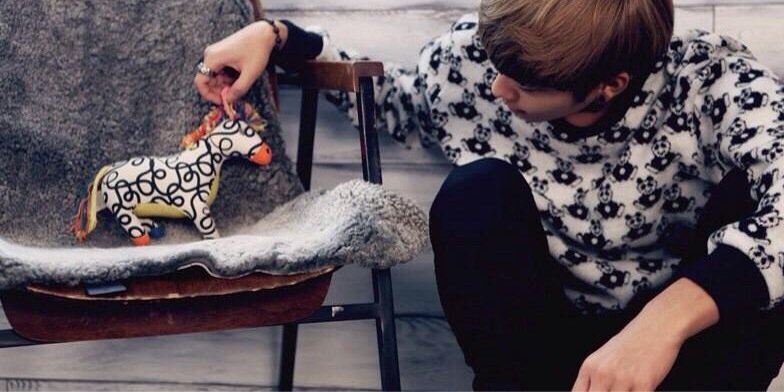 __08yb's profile banner image