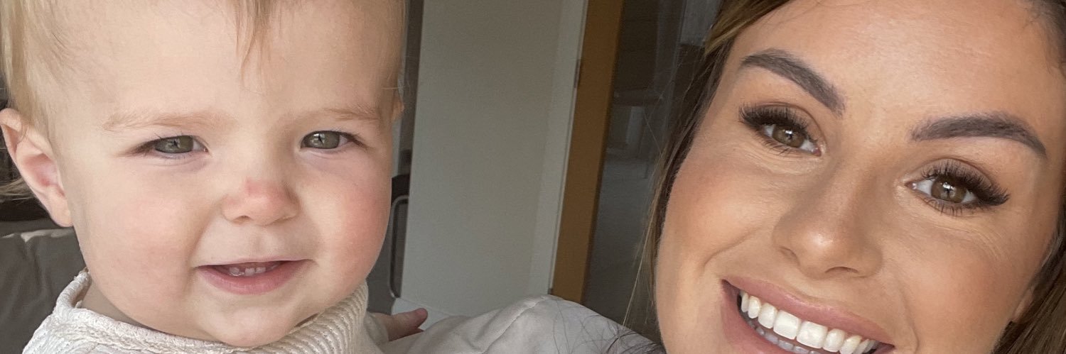 PoppyJohnson_'s profile banner image