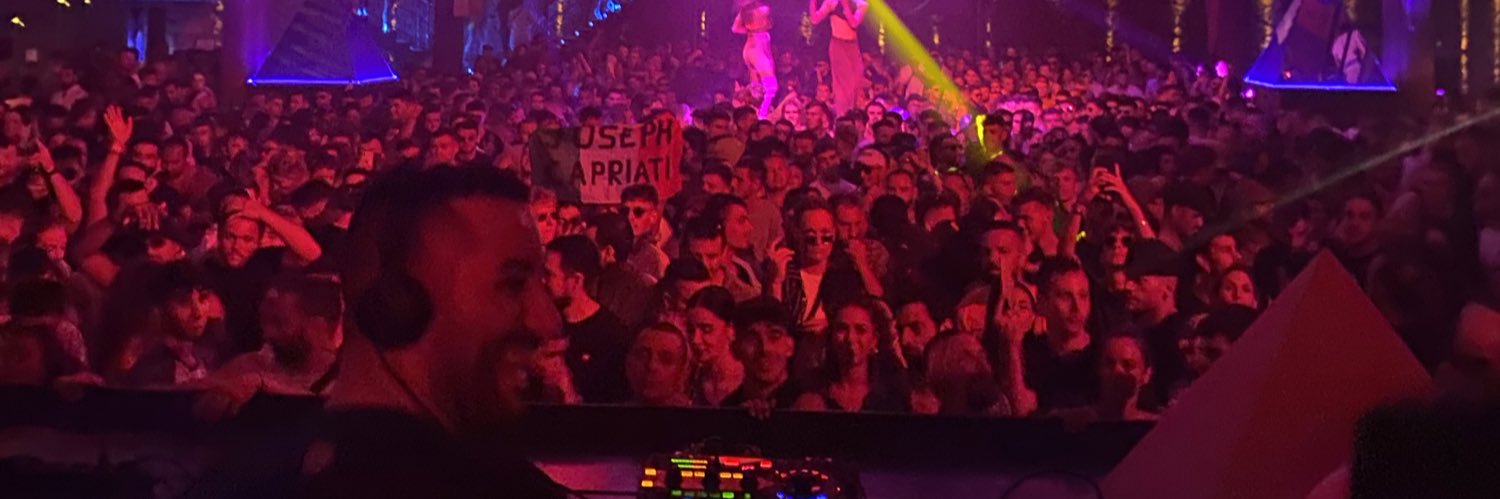 imogen bootle banner