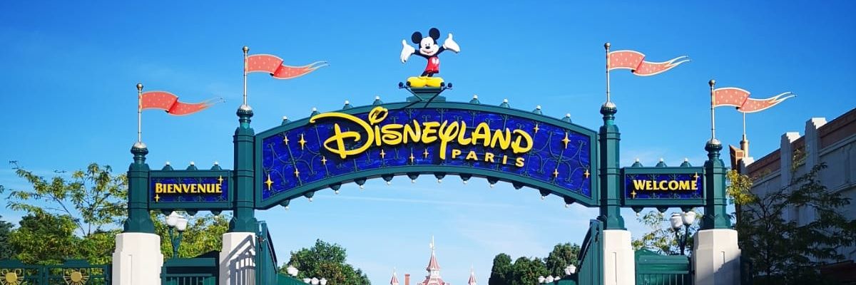 Emlarrrrr's profile banner image
