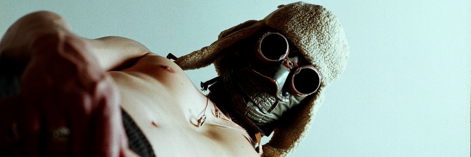 DoctorCrackle's profile banner image