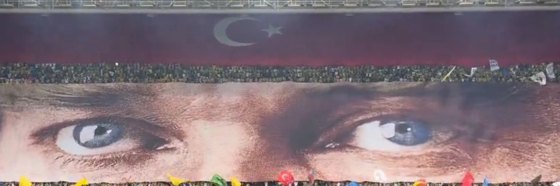 🆈🅴🅽🅰︎🅻 banner