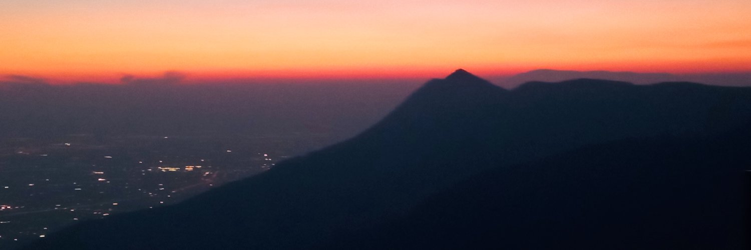 DixieAndaur's profile banner image