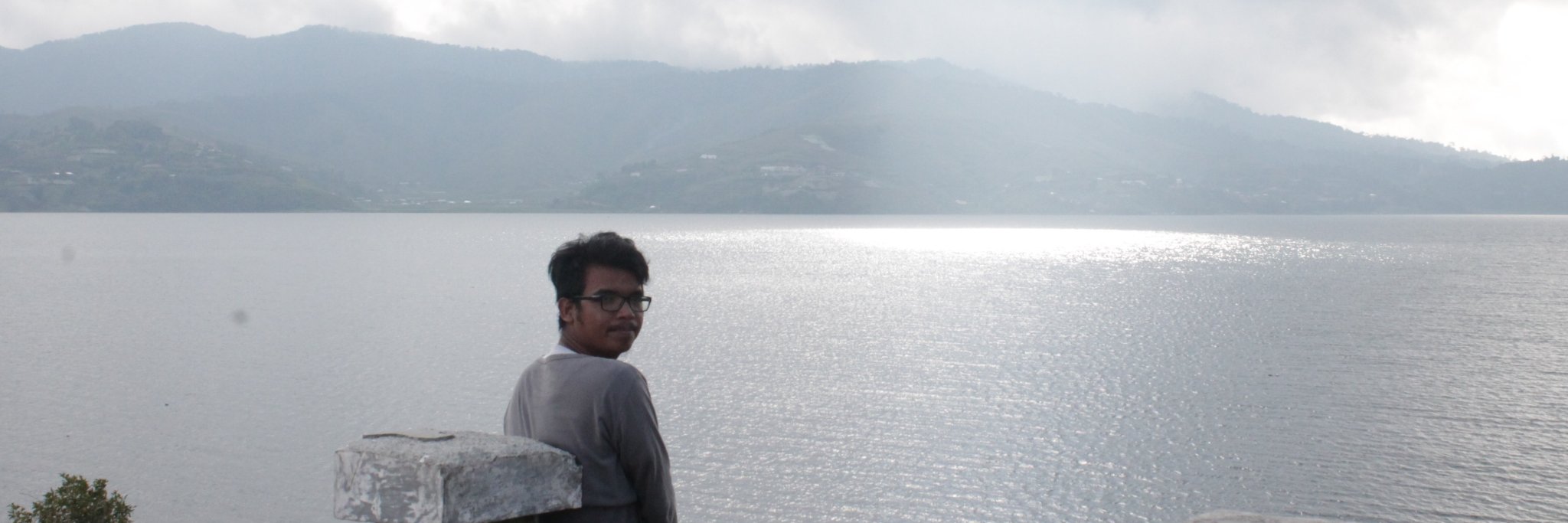 andilhamk's profile banner image
