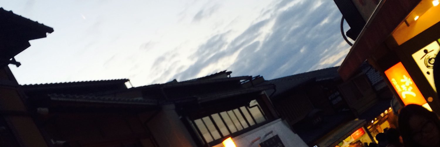 moletz27's profile banner image