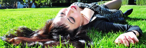 theadorka Profile Banner