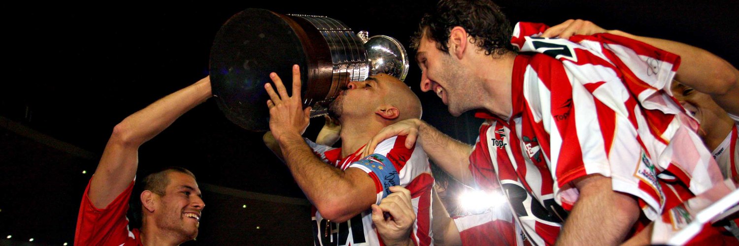 AdnEstudiantes's profile banner image