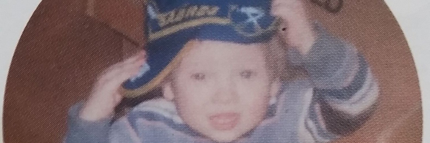 DillyOfABickell's profile banner image