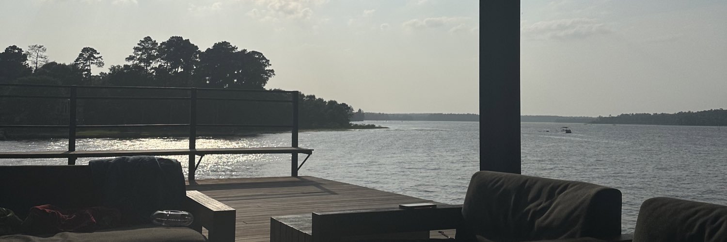charlizeeee2's profile banner image